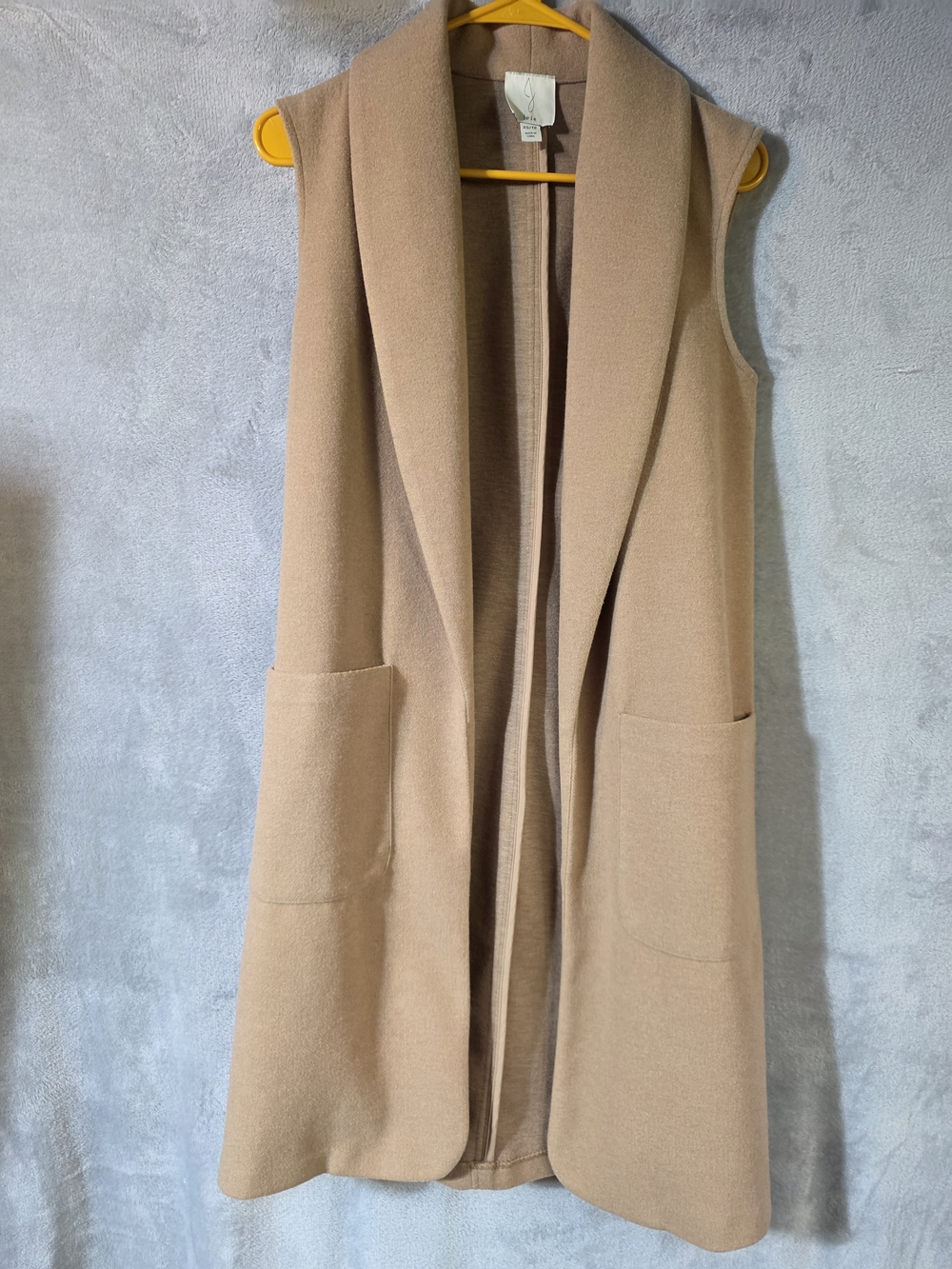 Joie Men's Sleeveless Long Vest - Camel/Tan